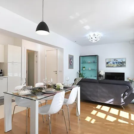 Lari Apartamento Zadar